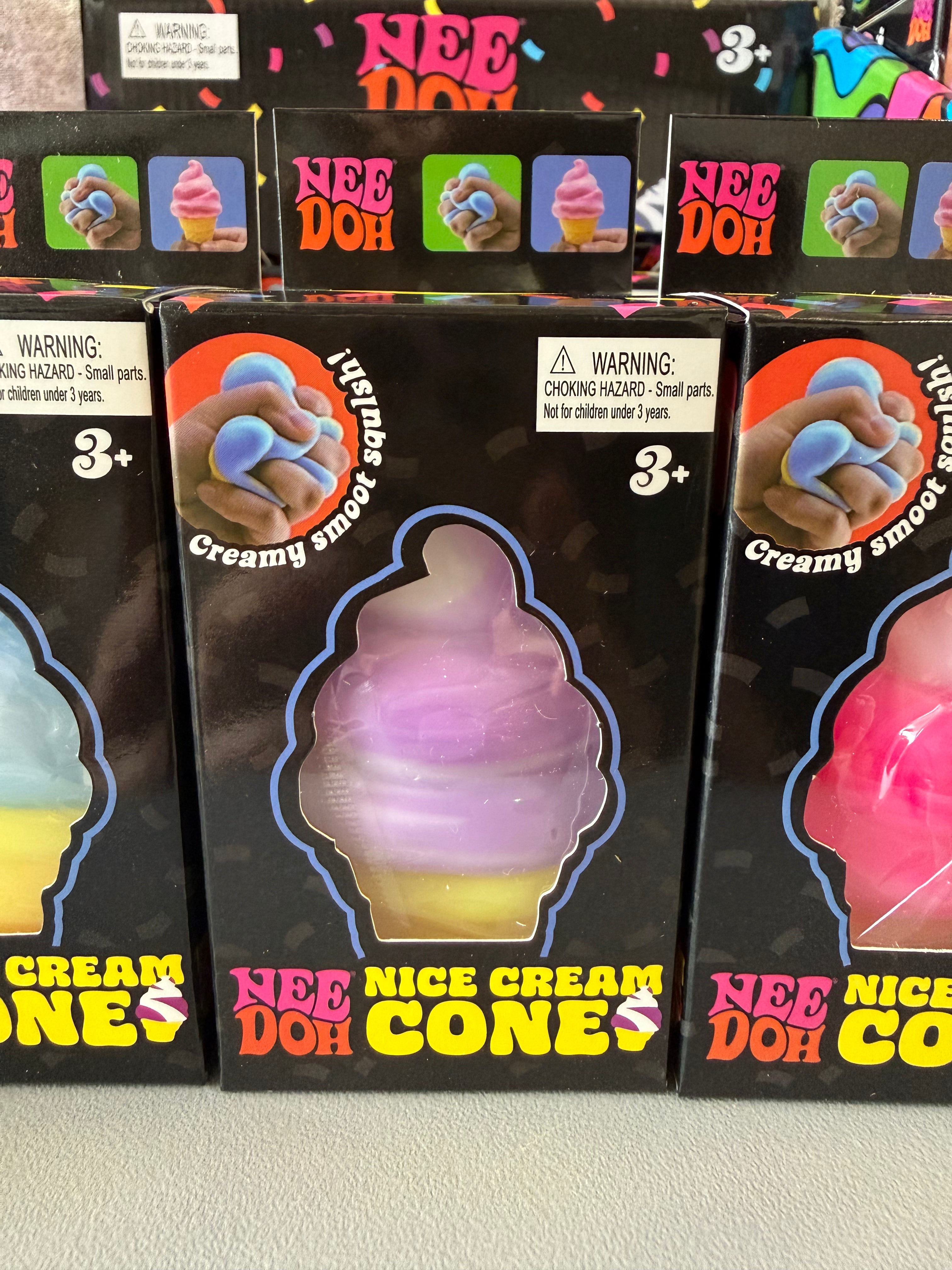 🍦 Nice Cream Cone Squishy