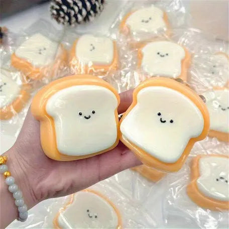 Scrunchems Sticky Squishy Tic Tac Toast